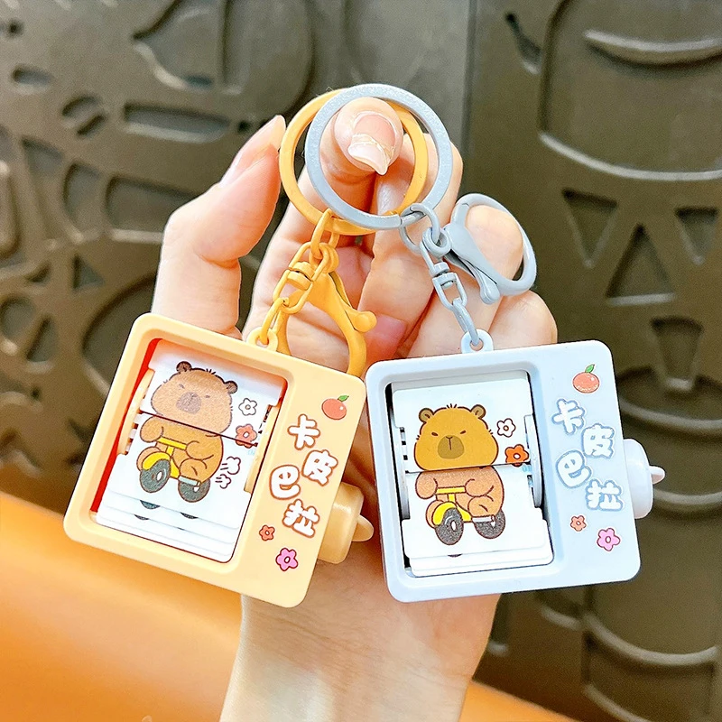 Kawaii Capybara Flip Animated Camera Keychain Pendant Cartoon Anti-Anxiety Stress Relief Fun Toy Bag Pendant For Children Gift