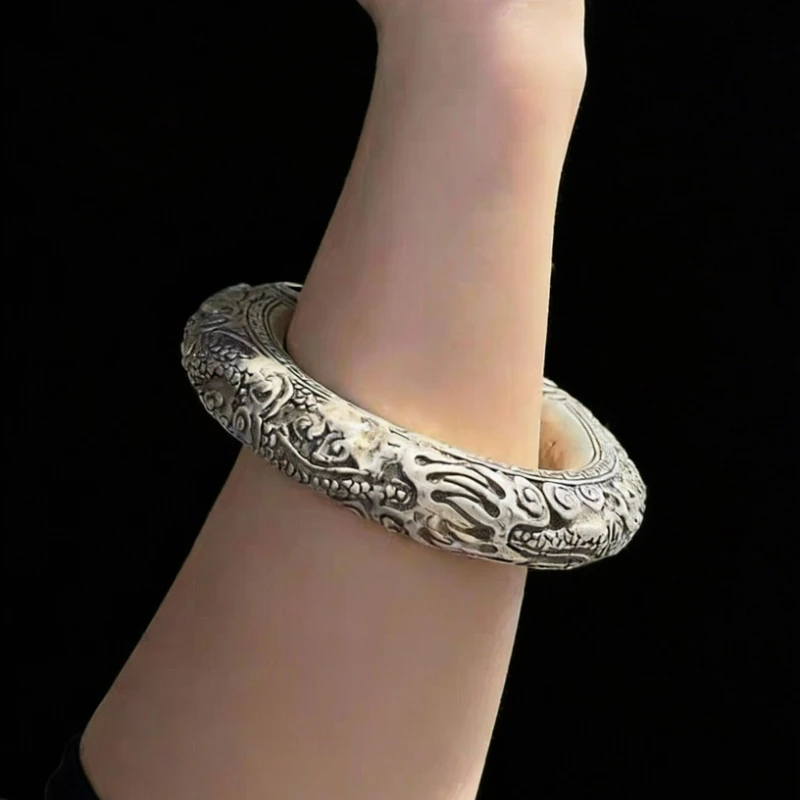 Mai Chuang/Tibetan Silver Chinese Zodiac Embossed Dragon and Phoenix Bangle Accessories Exquisite  for Men and Women Couple Gift