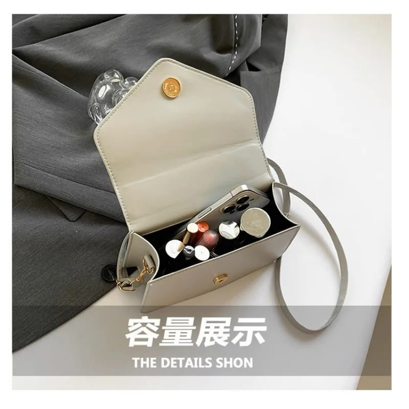 2024 Summer Retro Casual Trend Simple Casual Letter Hardware New Fashion Chain Crossbody Shoulder Bag Women