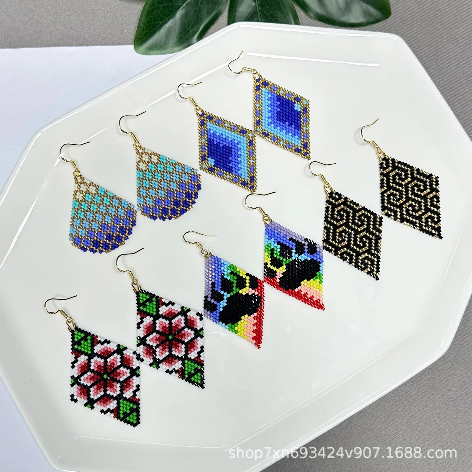 ZGMXR Rice bead earrings Original  Flower Alloy Geometry Water drop Gradient color Bohemia Fashion Hand-woven Beaded earrings