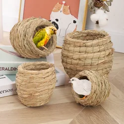 Hand Woven Straw Chicken Nest Bird Nest Bird Cage Quail Hatching Nest Can Be Hung for Landscaping Warmth Bird House Parrot Nest