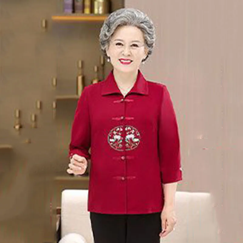 Fashion Summer Dress Grandma's Cropped Sleeve Shirt The Old Lady's Loose Embroidery Temperament Casual Blouse Female Tide.