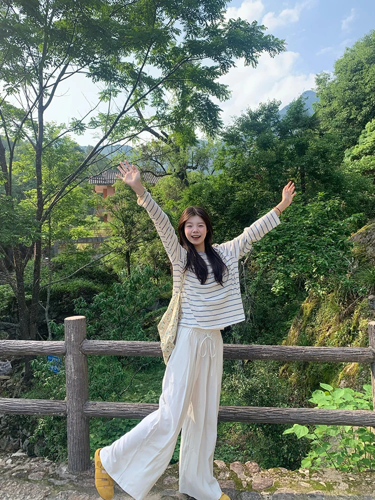 

Шикарная сине-белая полосатая футболка с узлом Long Sve Повседневный свободный крой Трикотажный топ с открытыми плечами Cool Sensation на лето