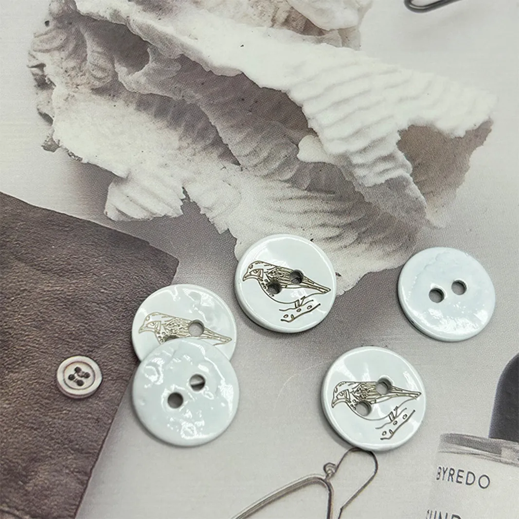 20PCS Of Forest-style Two-eyed Bird Shell Button Sweater Knitted Clothing Buttons