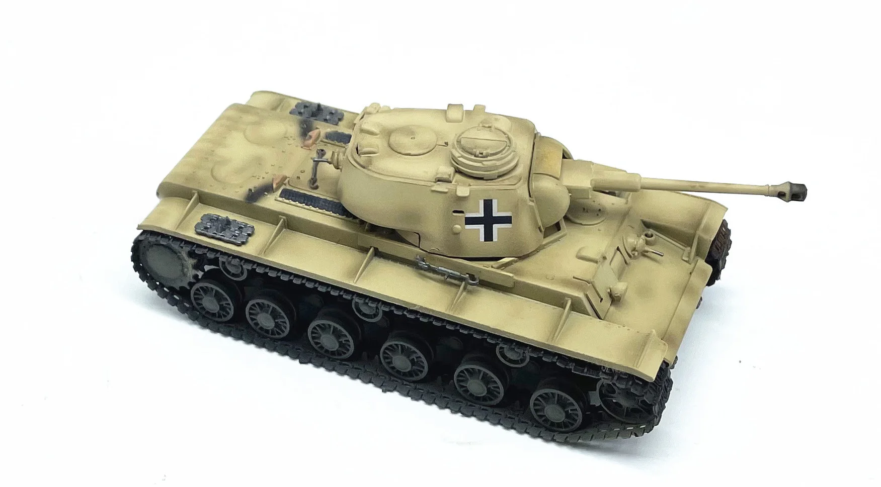 1: 72 36285 German seizure of KV-1 tank model Finished product collection model