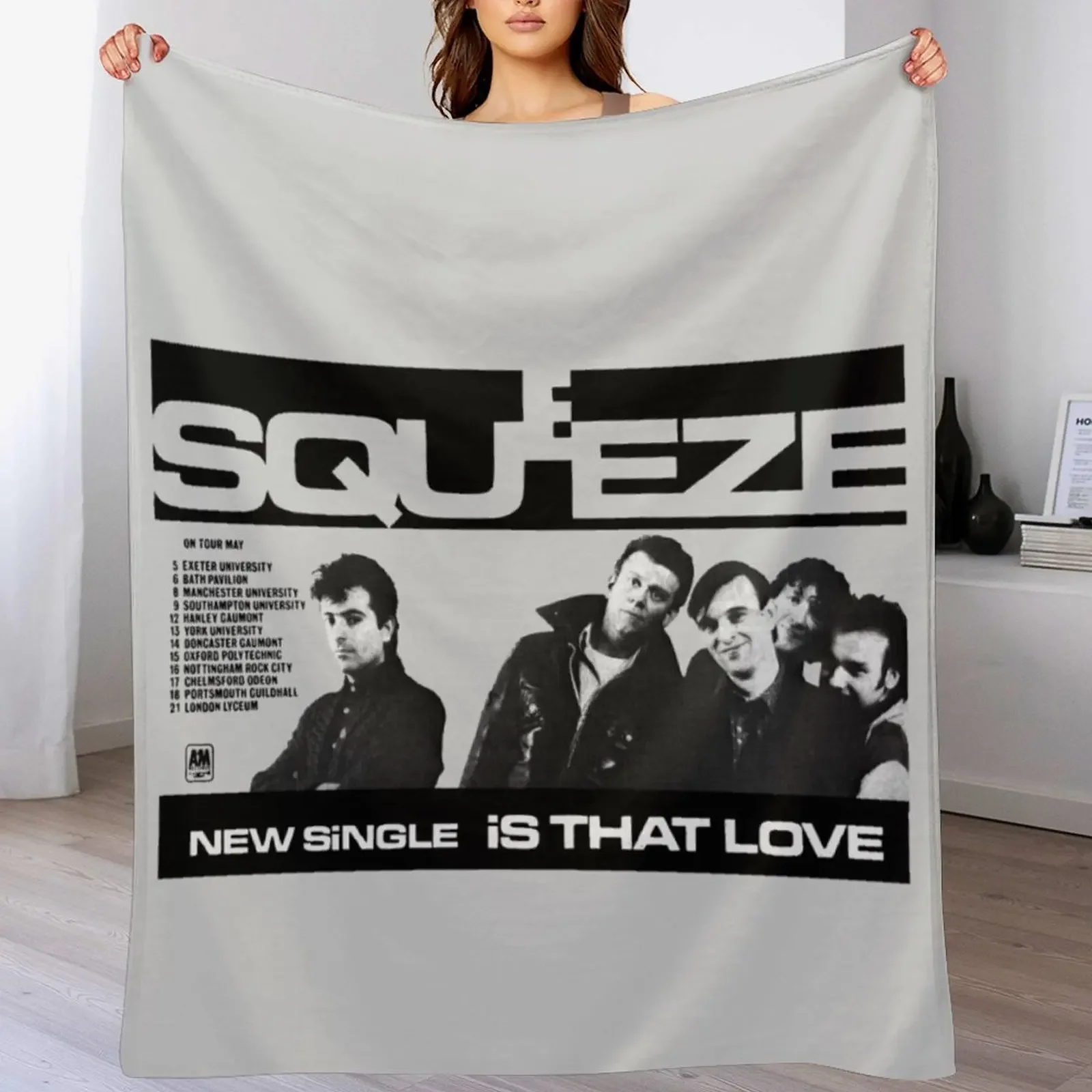 

SQUEEZE - IS THAT LOVE Throw Blanket Lightweight Warm Blanket for Indoor Outdoor Use