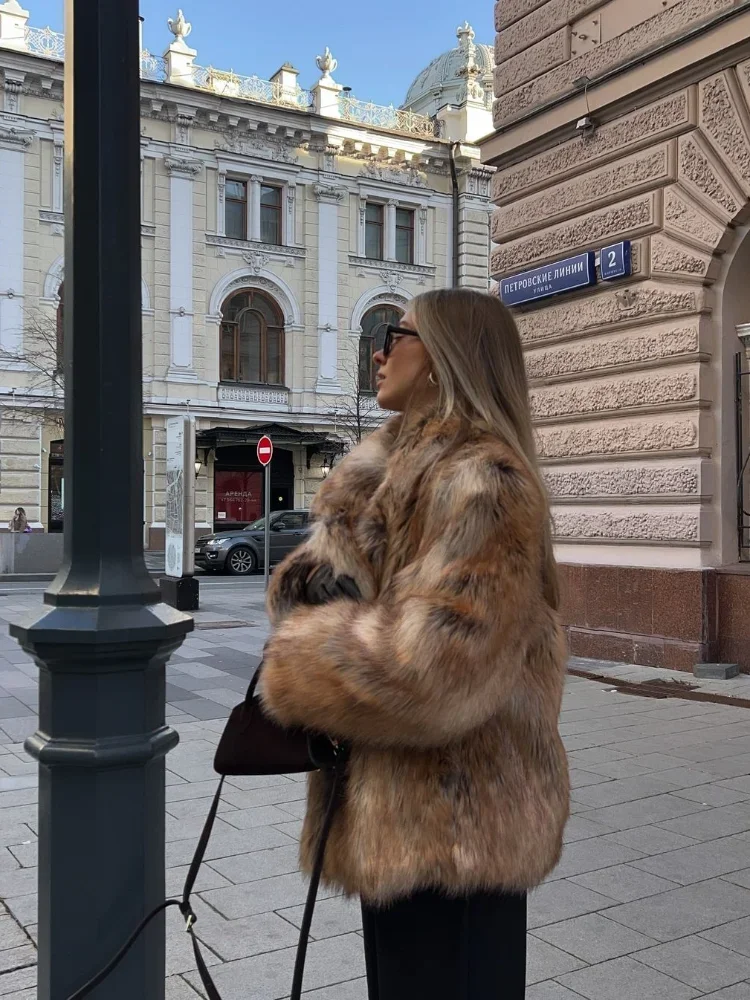 Mulheres chiques engrossar quente fofo casacos de pele do falso elegante lapela mangas compridas casaco curto outono inverno senhora quente rua