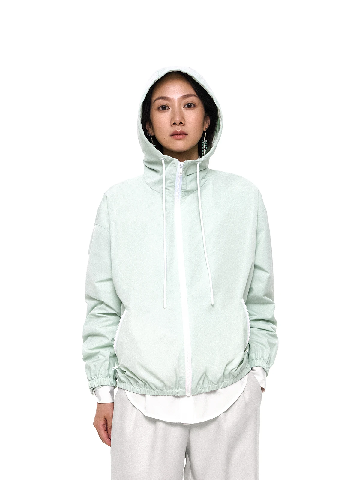 

Lin Zhi 2024 Autumn Winter New Acetate Refreing ort Jaet Sport Casual Windbreaker Women Sport Hoodie Polyester Tri...