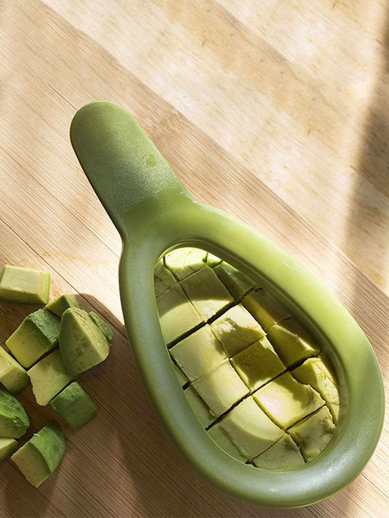 1pc Stainless Steel Avocado Cutter，Avocado knife Avocado cutter Avocado slicer Avocado slicer Avocado splitter tool