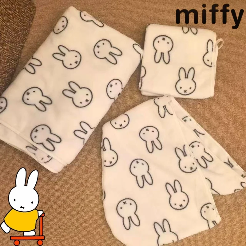 Simple Miffy Rabbit Sweet and Cute Creative Cartoon Pattern Home Use Thickened Coral Fleece Bath Towel Towel Hair Drying Cap