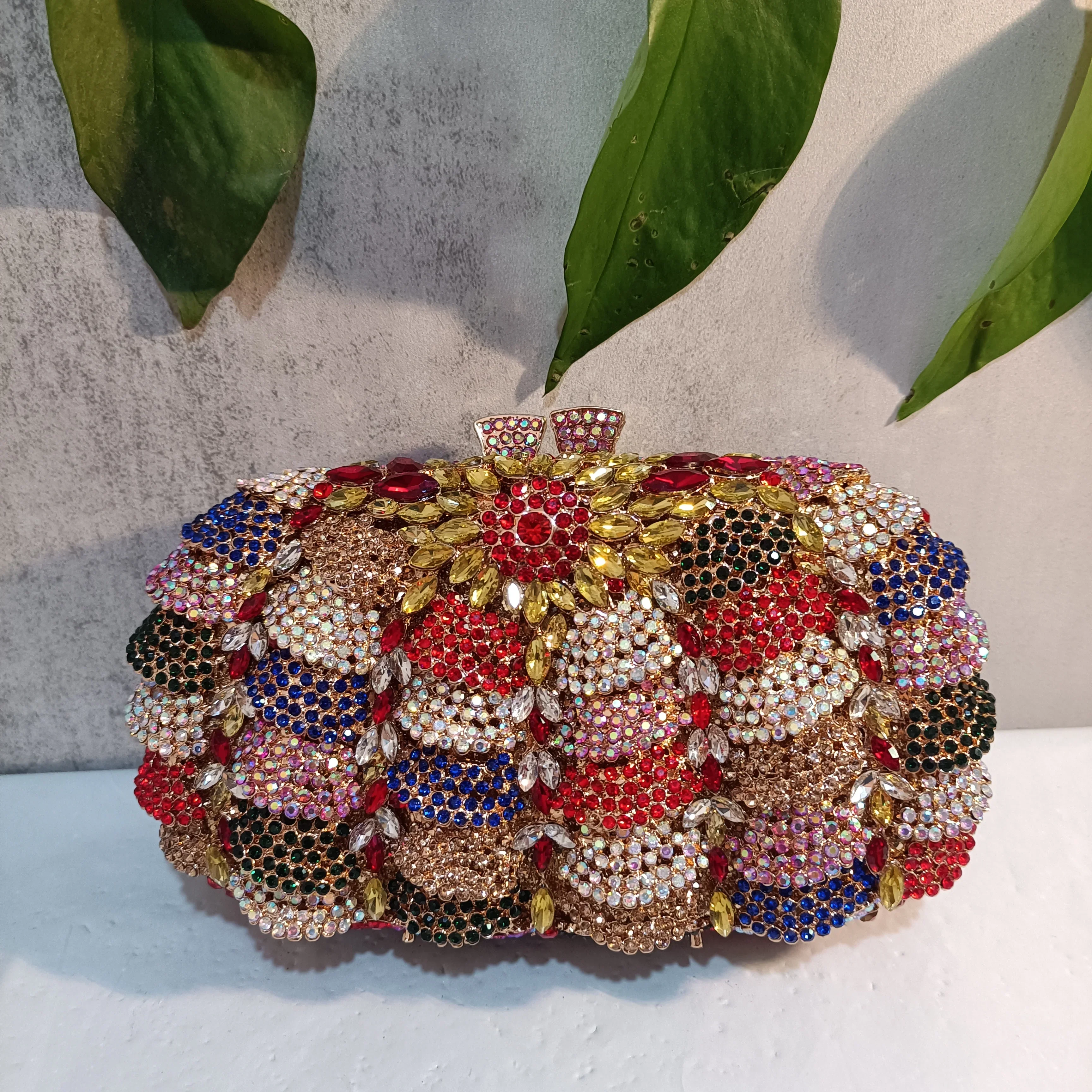 

Multicolored Hollow Out Floral Clutch Women Flower Diamond Evening Bag Wedding Bridal Dinner Handbag Crystal Party Purse