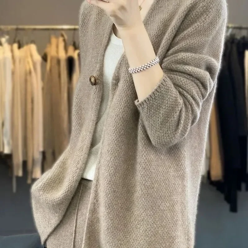 

V-neck Women's Coat New Top Grade Female Knit All-match Cardigan Look Slimmer Spring and Autumn Fashion Soft Loose sweater