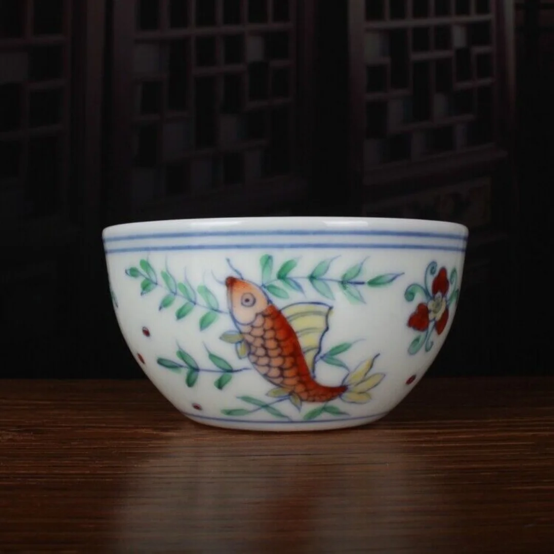 3.1" China Ming Blue White Doucai Contrasting Colors Porcelain Fish Algae Cup