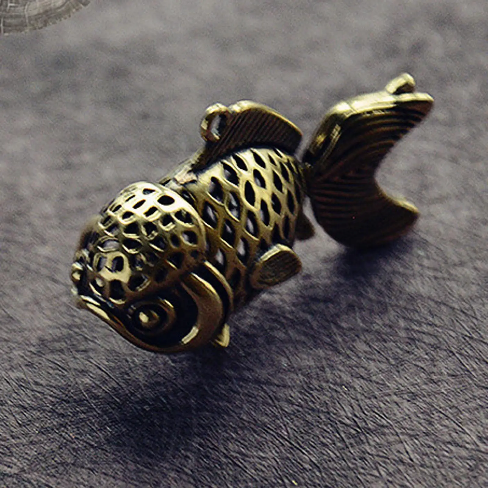 Carp Keychain Bag Pendant Animal Statue Fish Keychain Accessory for Gift Office Tea Lovers