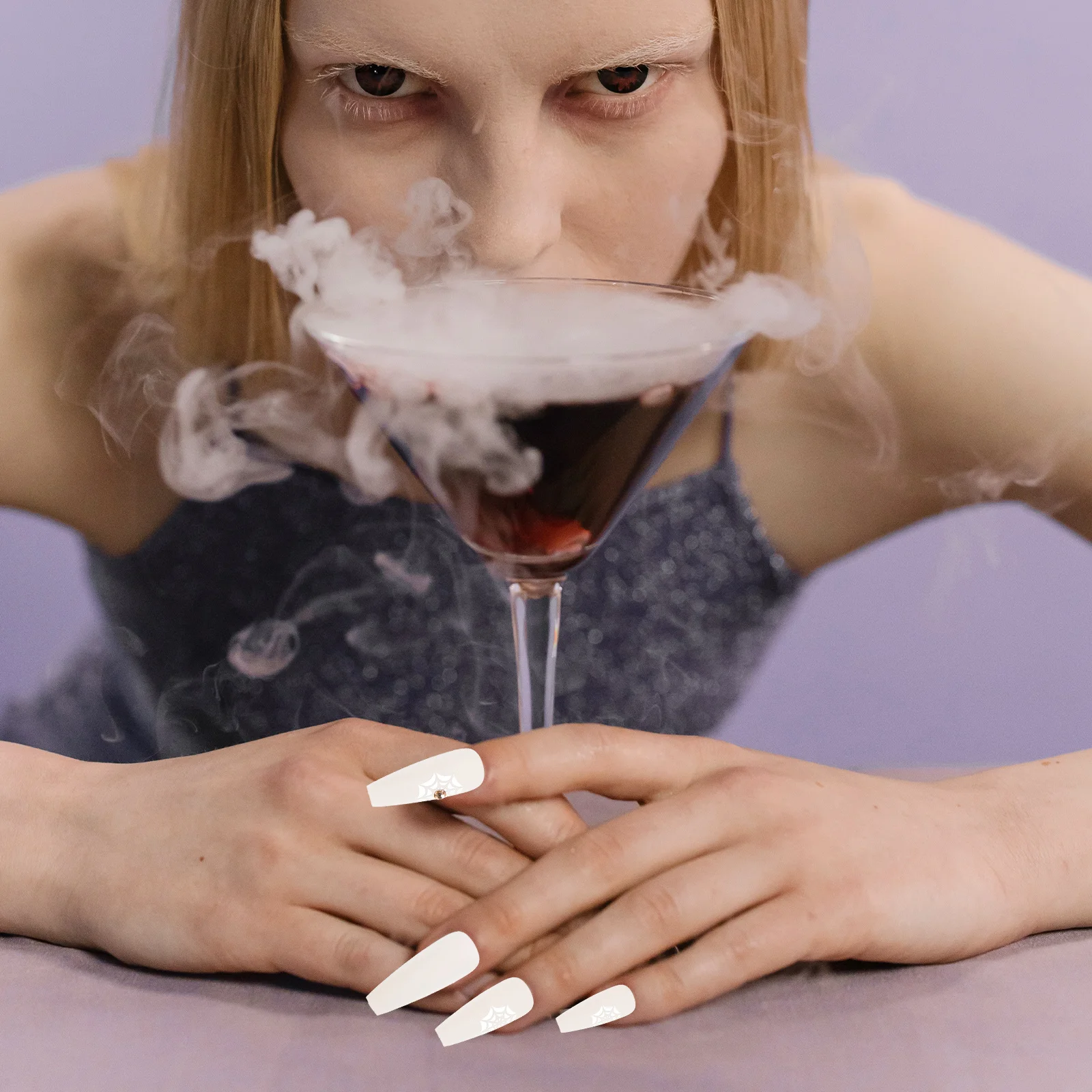 24 قطعة هالوين وهمية الصحافة على الراتنج الأظافر كاذبة نمط قصير نمط الاحتياجات الإبداعية تجميل الأظافر براقة حفلة تنكرية #6