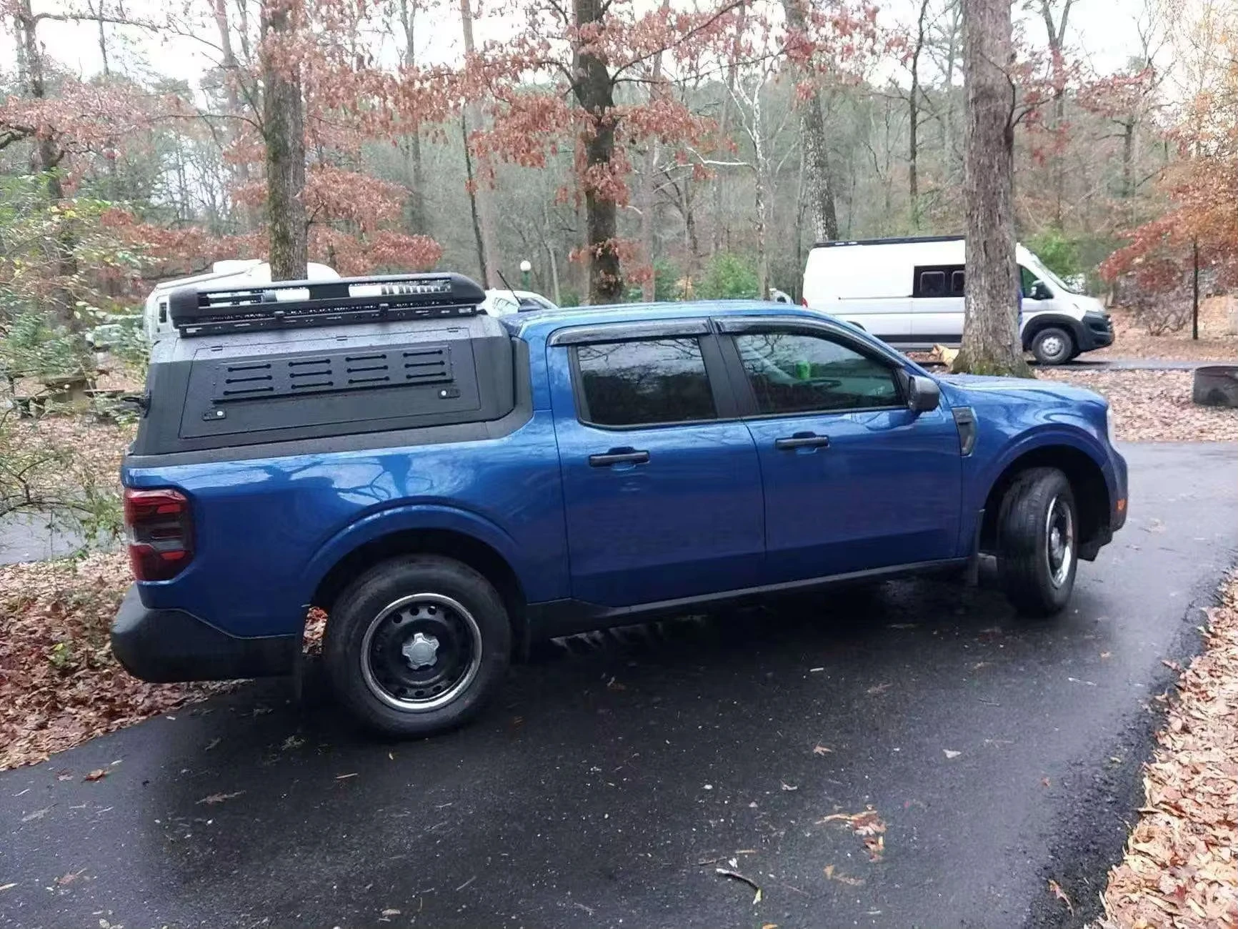 

Universal Truck Steel HardTop Waterproof Pickup Bed Canopy for Ford Maverick & NP300 Black Tailbox Topper