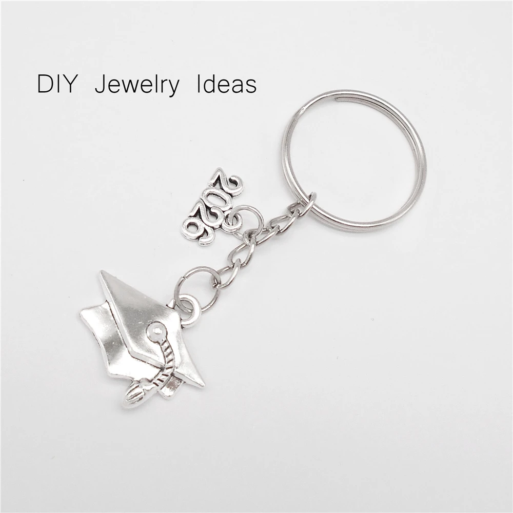 100pcs Gold&Silver Color Number 2026 Charm New Year Pendant Fashion Necklace Earring Bracelet Accessories Jewelry Making 14*9mm image 5