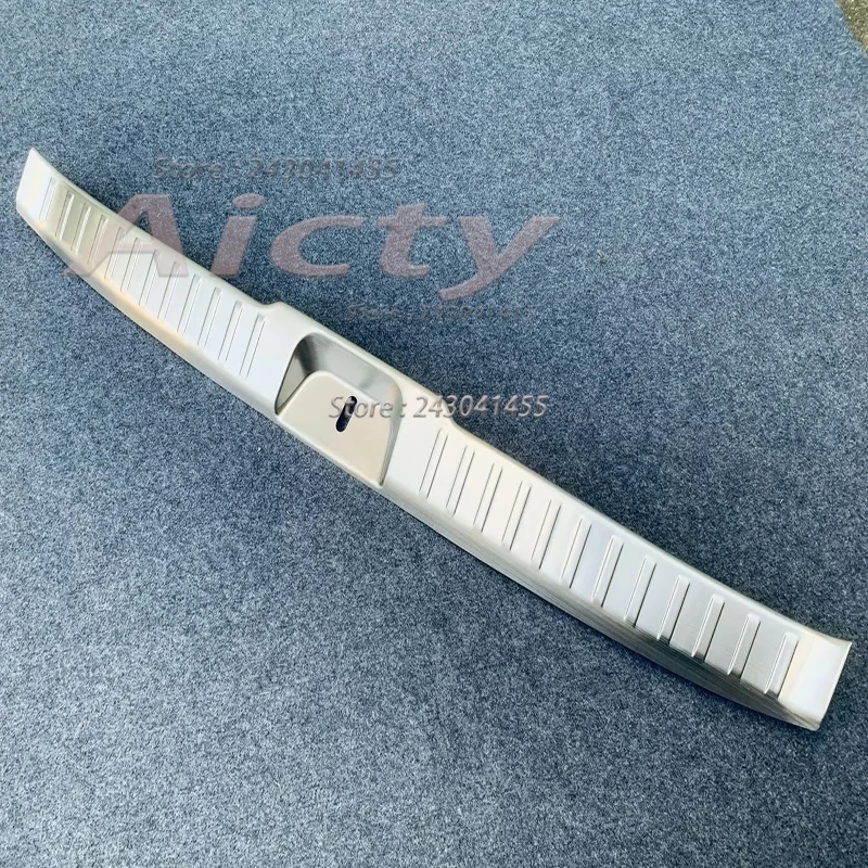 

For Nissan SERENA C28 2022 2023 Interior styling Stainless Steel Rear Bumper Inner Sill Plate Protector Cover Trim Accessories