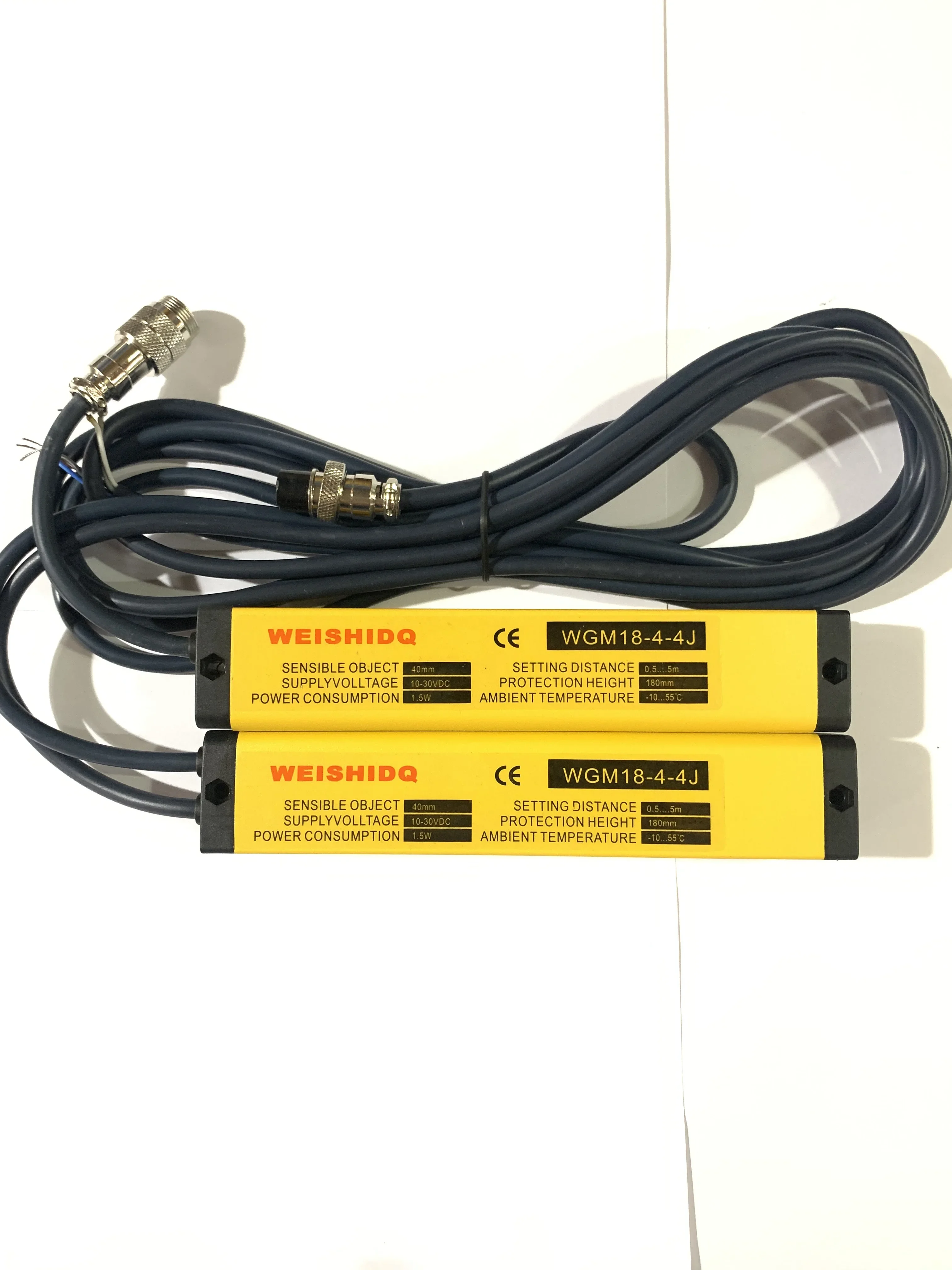 2025.4WEISHIDQ Weishi Safety Light Curtain WGM124-30-4NB WGM132-32-4J Raster Punch Protector