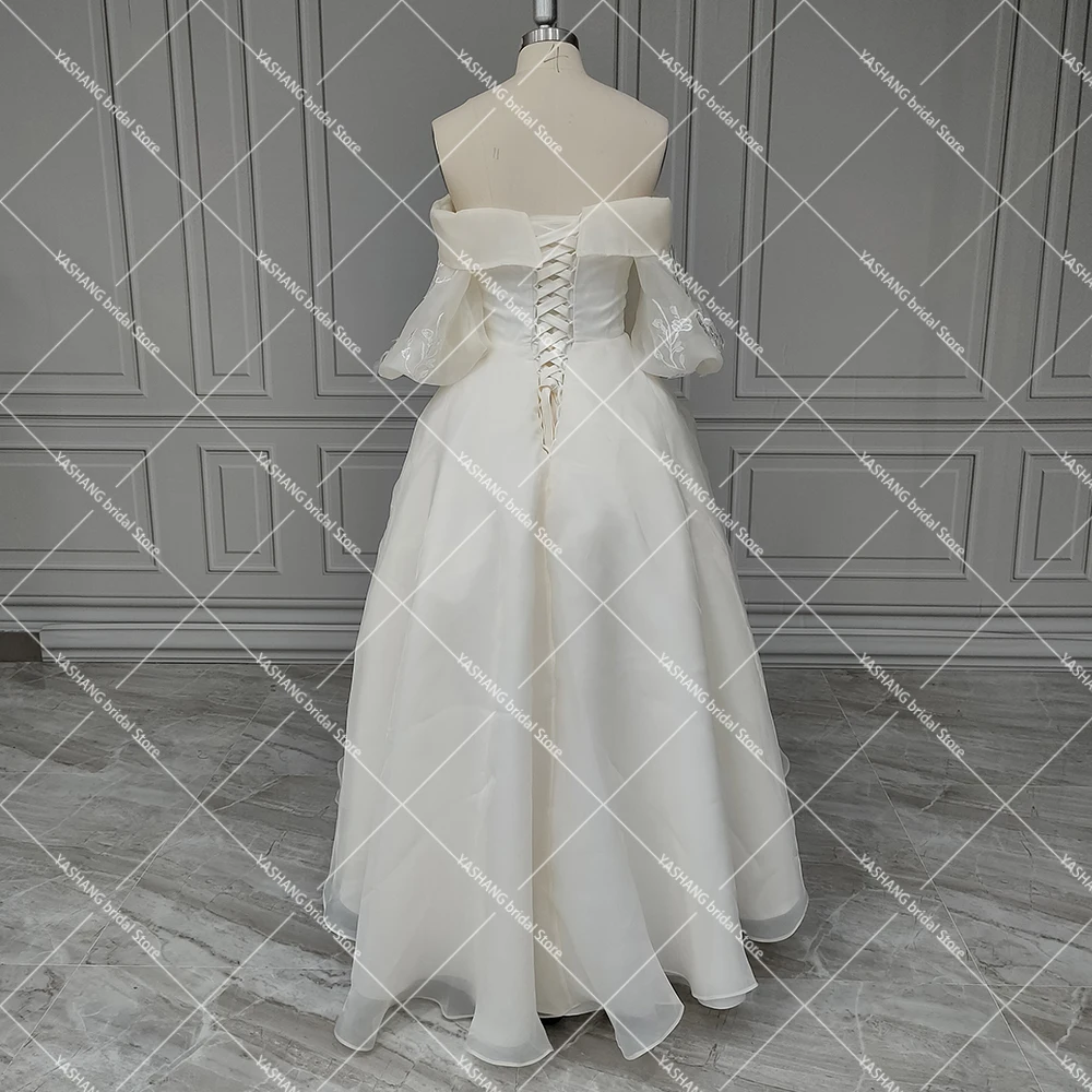 Robe de Mariée en Organza à Manches Courtes et Appliques en Ivoire, Personnalisée, Haut Bas, Style Victorien, avec lèvent Classiques, à Lacets, pour Patients