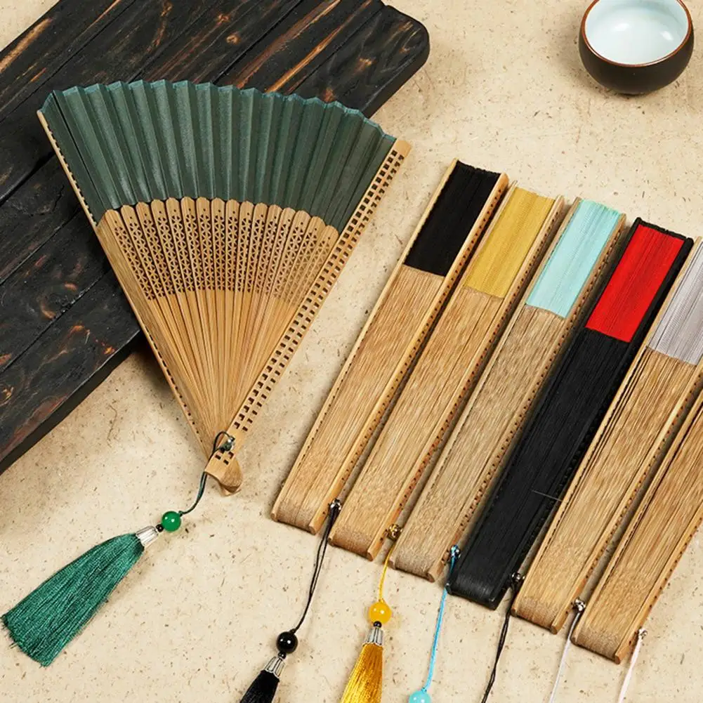 

Vintage Style Tassel Chinese Fan Faux Silk Wooden Folding Fan Weddings Fan Folding Fan Handheld Fan Bamboo Handle ventilador