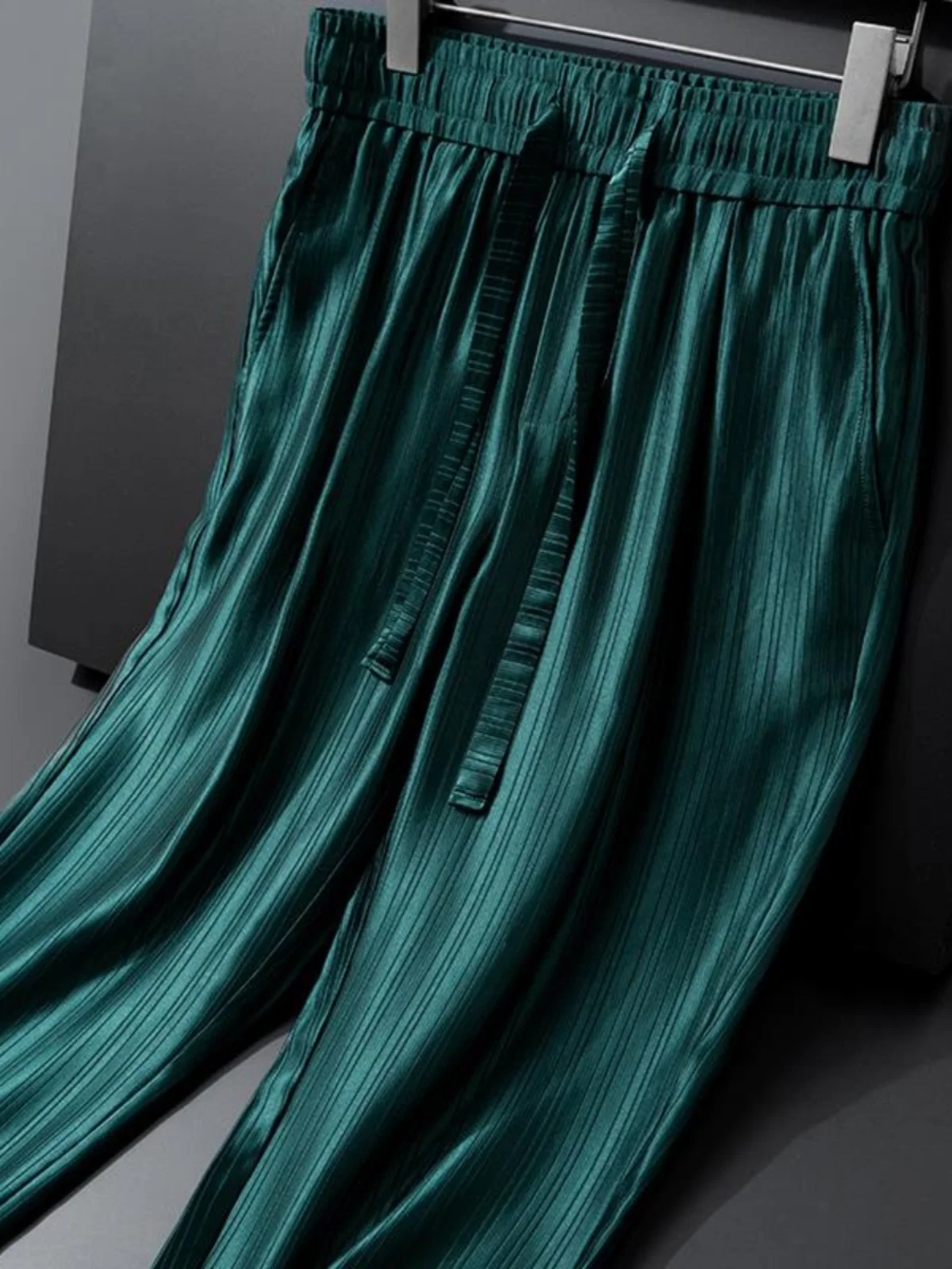 

Летние мужские брюки из высококачественного ацетатного шелка, гладкие, из ледяного шелка, широкие, прямые, повседневные, свободные, длинные, тонкие, модные