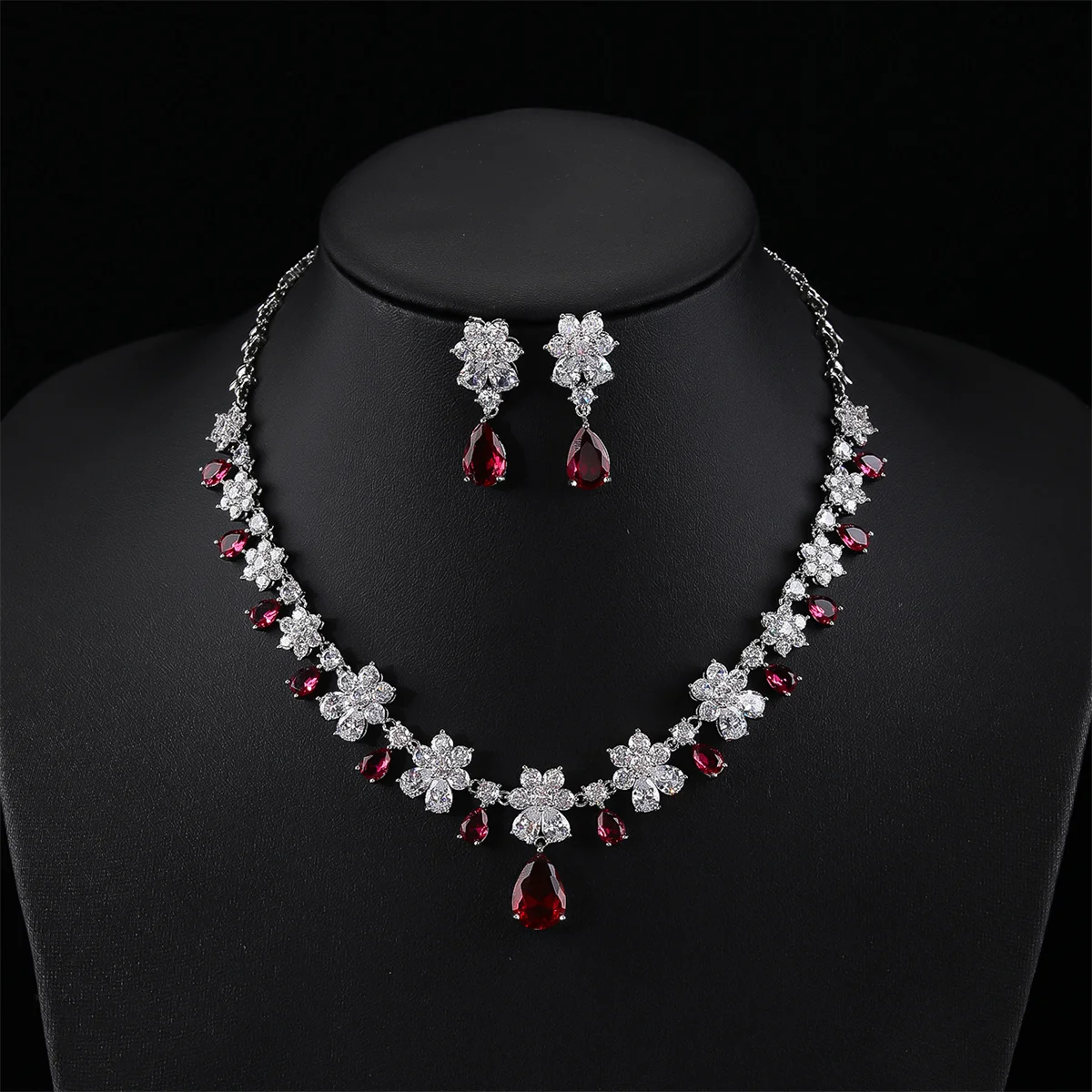 

Fashion Bridal Jewelry Set Gorgeous Cubic Zirconia Ladies Party Wedding Flower Necklace Earrings Set CN11092