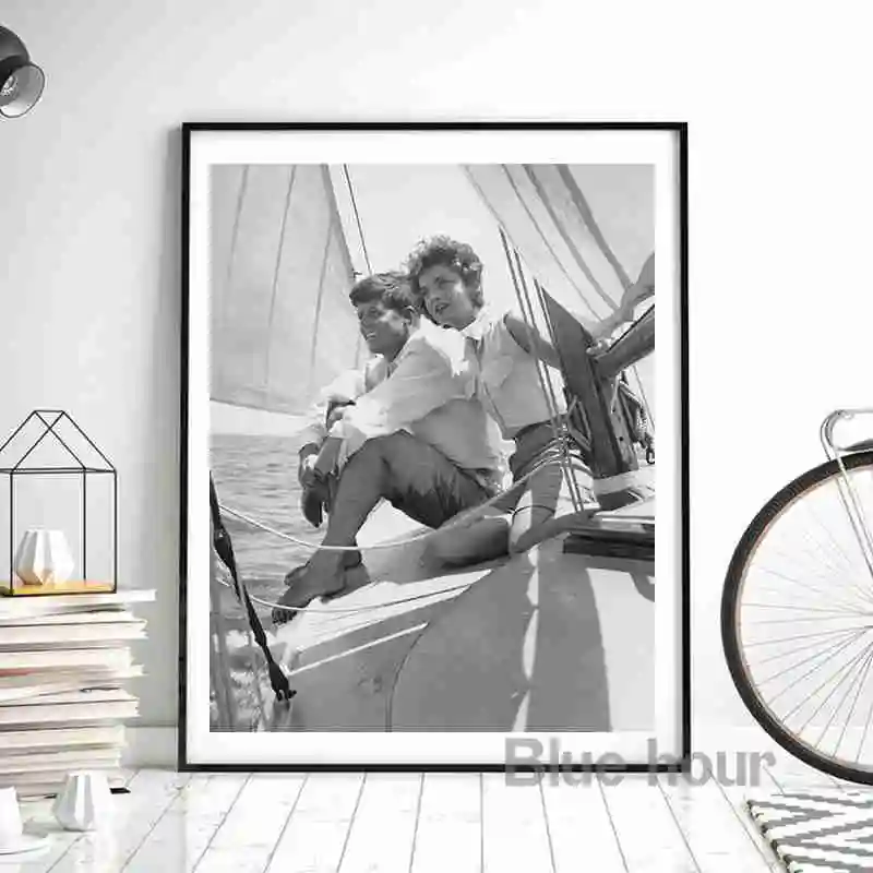 جون F. كينيدي وجاكي أوناسيس يبحران مطبوعات فنية عتيقة ، الرئيس على قوارب السفر قماش اللوحة للديكور المنزل #3