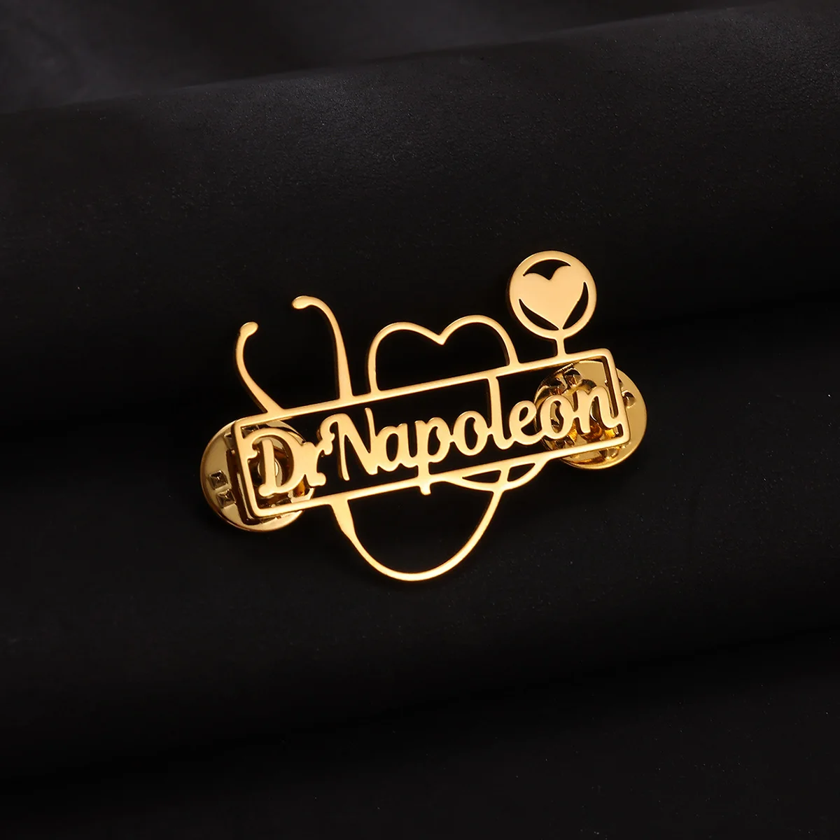 Estetoscópio personalizado broche coração cruz pinos crachá médico enfermeira rn. dr. nome jóias para aniversário enfermeiras dia anjo presente