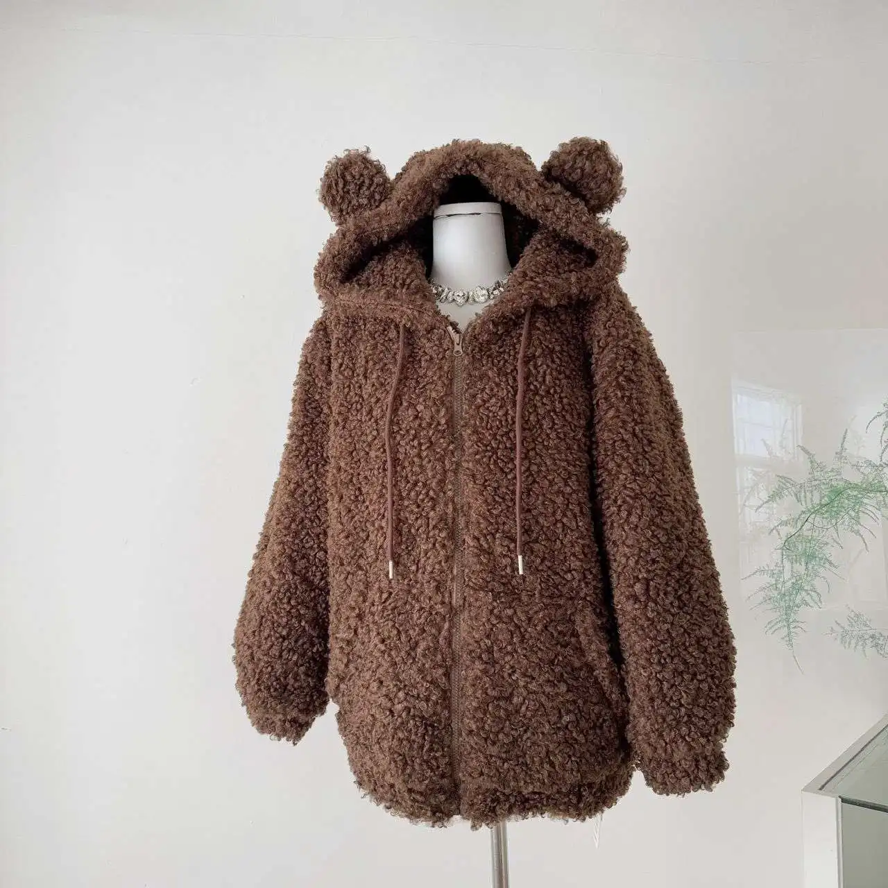 

Ifaion Thiened Bear Lamb Fur Coat Women's Loose Autumn Winter Top Small Size Bear Ear Design Cotton Jaet for Women