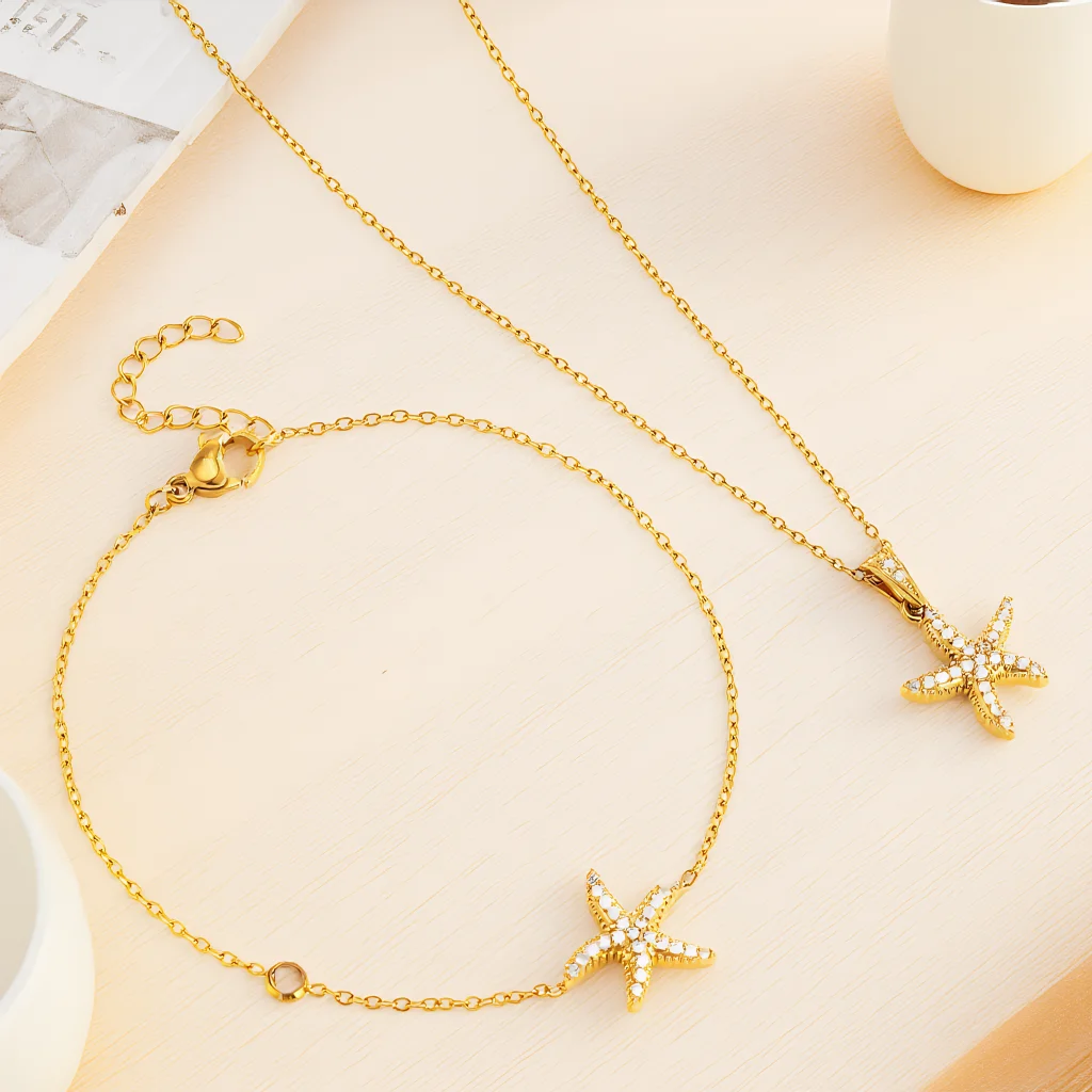 

2pcs Elegant Vintage Jewelry Set for Women Starfish Necklace Golden Choker Bridal Wedding Bracelet Party Gift