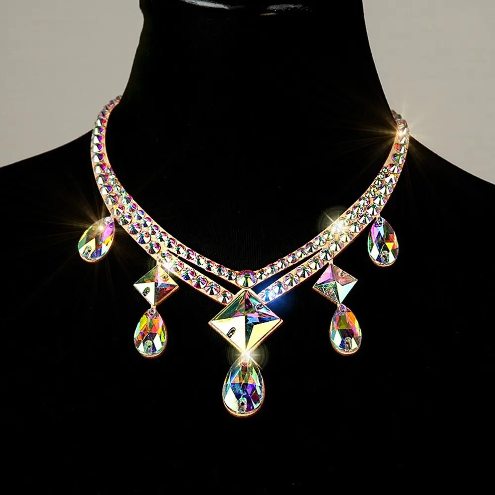 Collar de danza del vientre brillante a la moda, joyería de baile colorida hecha a mano, gargantilla de cristal duradera hueca para mujer