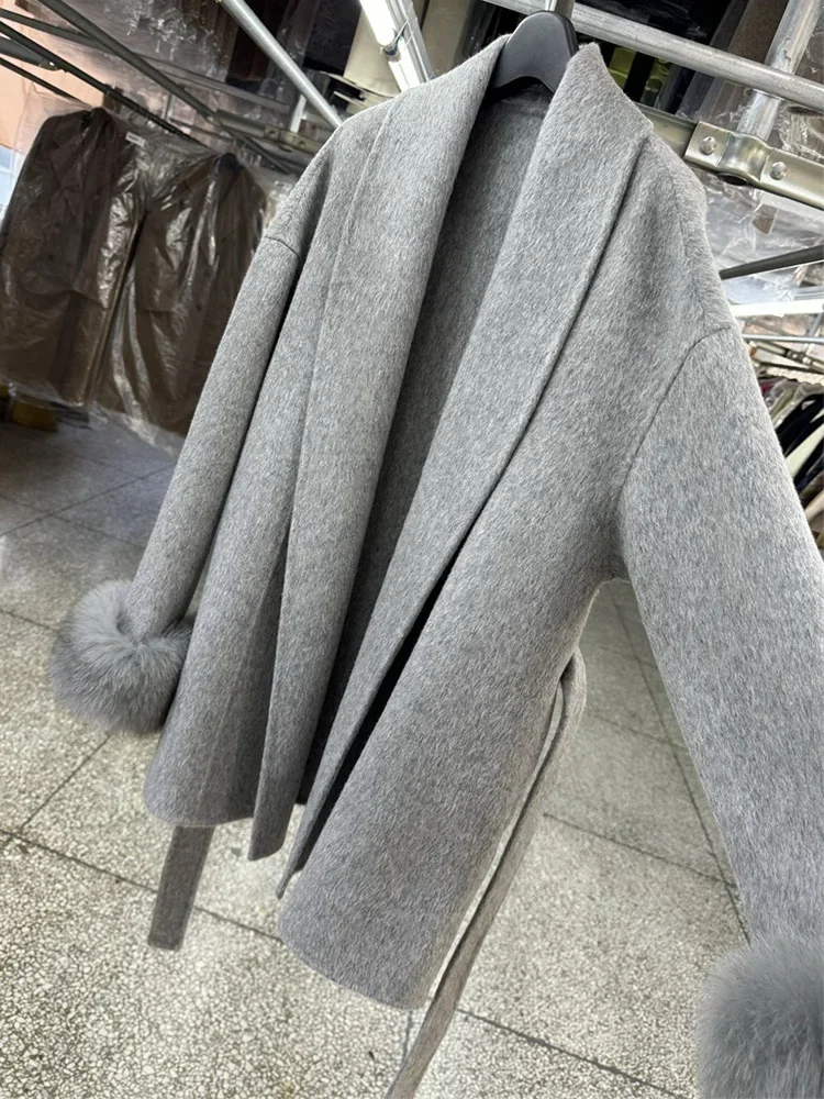 جديد الطبيعية الثعلب الفراء سميكة الوجهين معطف الصوف الإناث قصيرة الخريف الشتاء فضفاض الدانتيل متابعة المعاطف الصوفية النساء معاطف الموضة