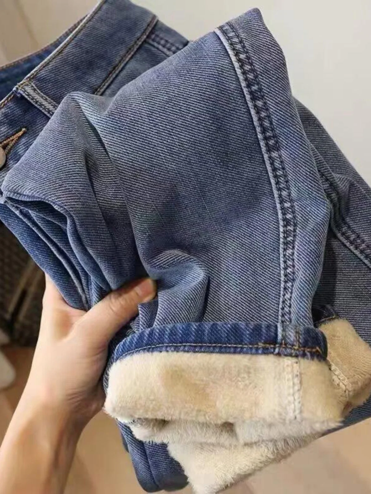 

Thickened Fleece Straight Leg Jeans Women's Autumn Winter New Style Pear Shape plus Size Slimming Harlan Dad Wide Leg Pants