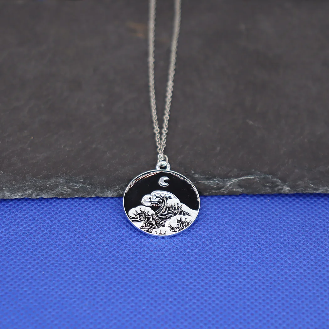 New style fashionable alloy drip oil mountain peak pendant necklace - simple and versatile collar chain accessory for all occasi