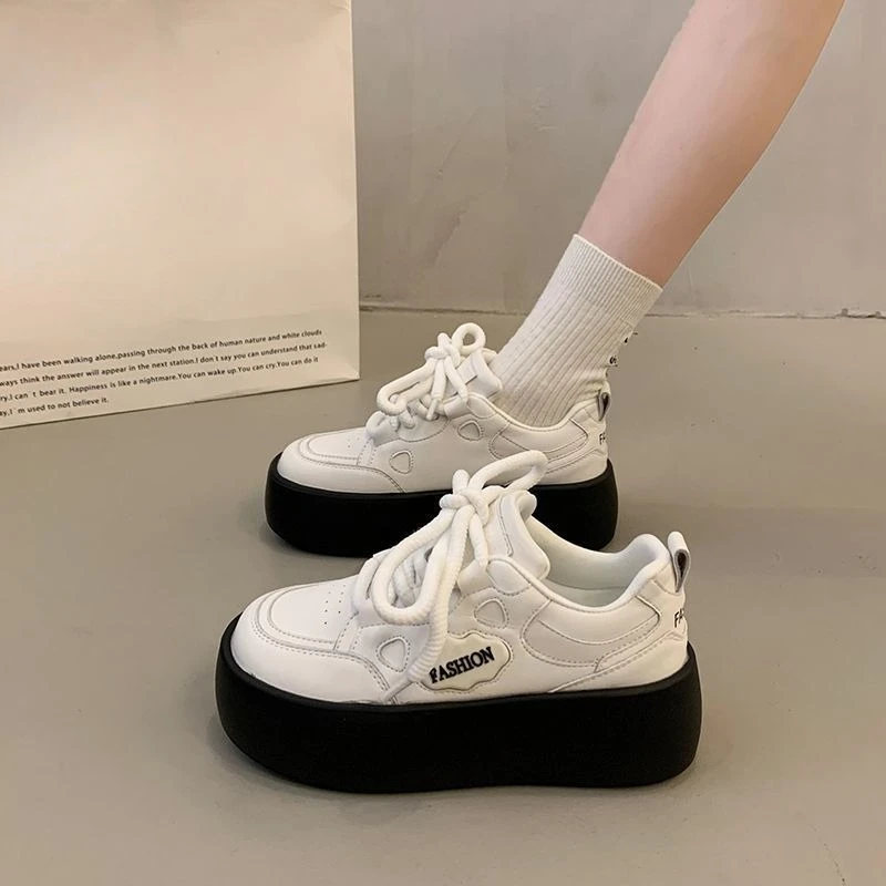 

Girls Chunky Sneakers 2026 Spring Autumn Height Increasing Platform Shoes Kids Thick Sole Casual Shoes