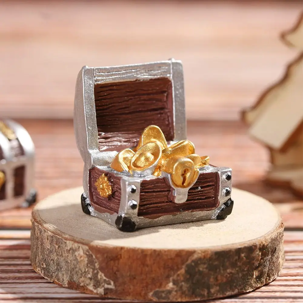 Mini Toys Doll House Ornament Home Decoration Miniature Cashbox Pirate Adventure Game Jewelry Box Treasure Chest Figurine