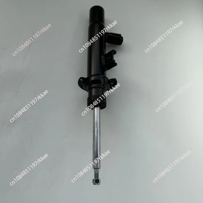 Suitable for X3 F25 front motor model shock absorber 37116797025/37116797026