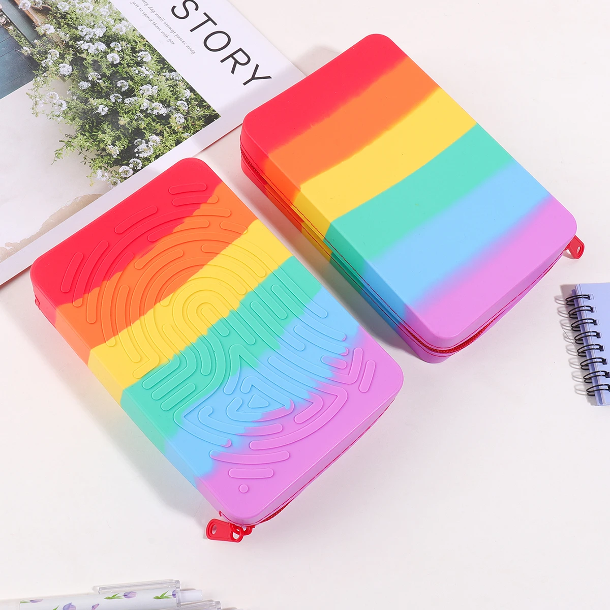 

Rainbow Silicone Desk Accessory 20 Strings Sensory Puzzle Educational Stationery Food Grade BPA Free for Kids