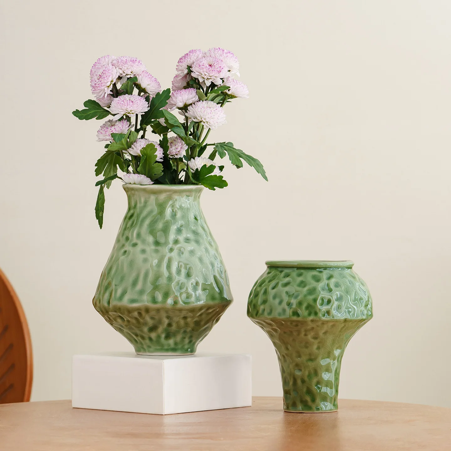 

YFY new Chinese retro ceramic vase light luxury high sense living room desktop flower utensils flower arrangement ornament