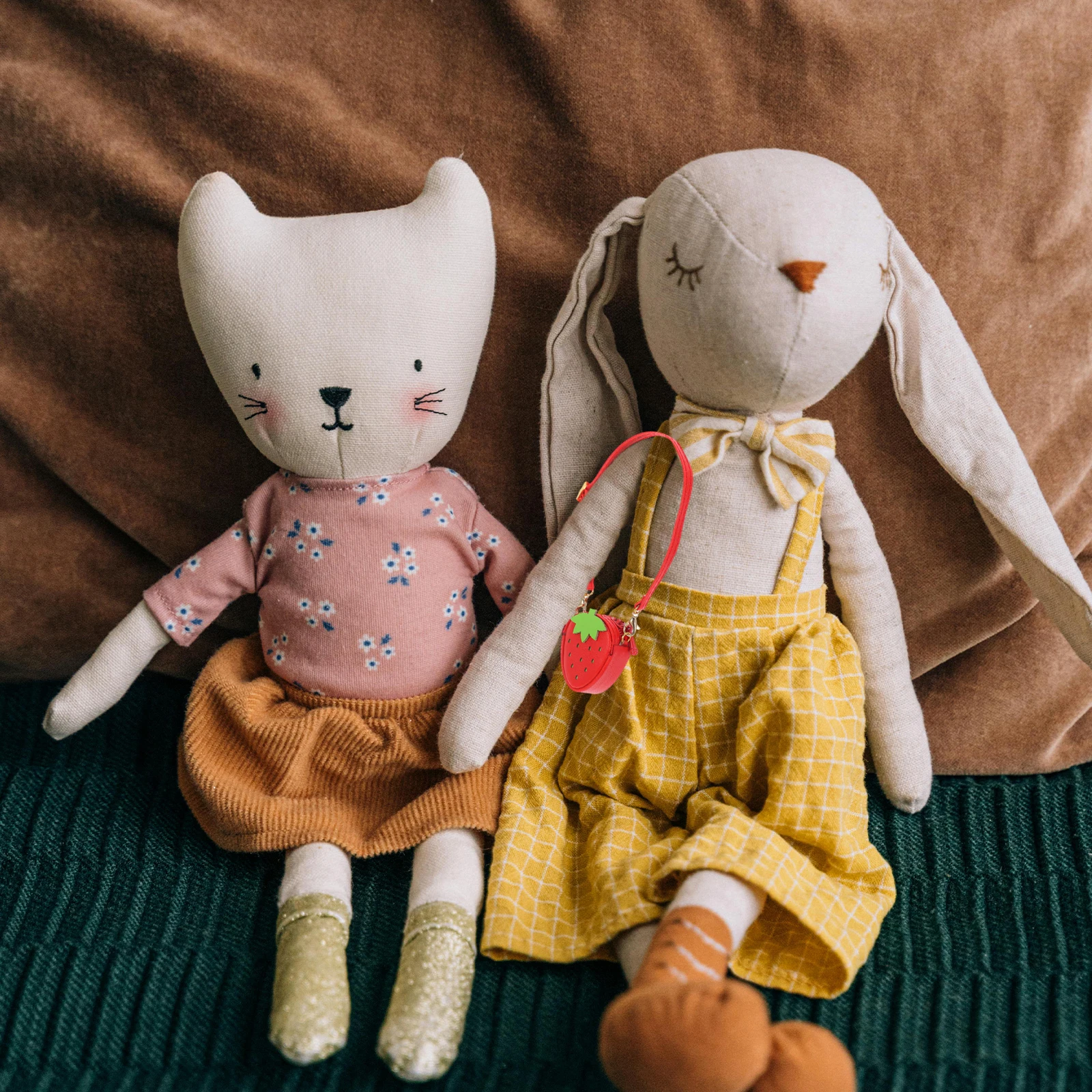

1pcs Cute Design Mini Crossbody Adjustable Size Portable Purse Bjd Accessory Sling Bag Kawaii Strawberry Handbag For Girls