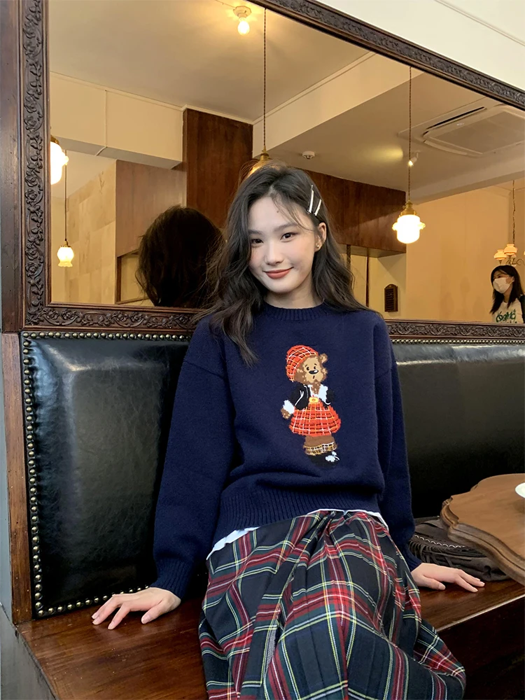 Retro Cute Bear Print Women Knitwear Women Autumn Winter 2023 New Cozy Knit Pullover Female Loose Soft Sweater Crew-neck Vintage