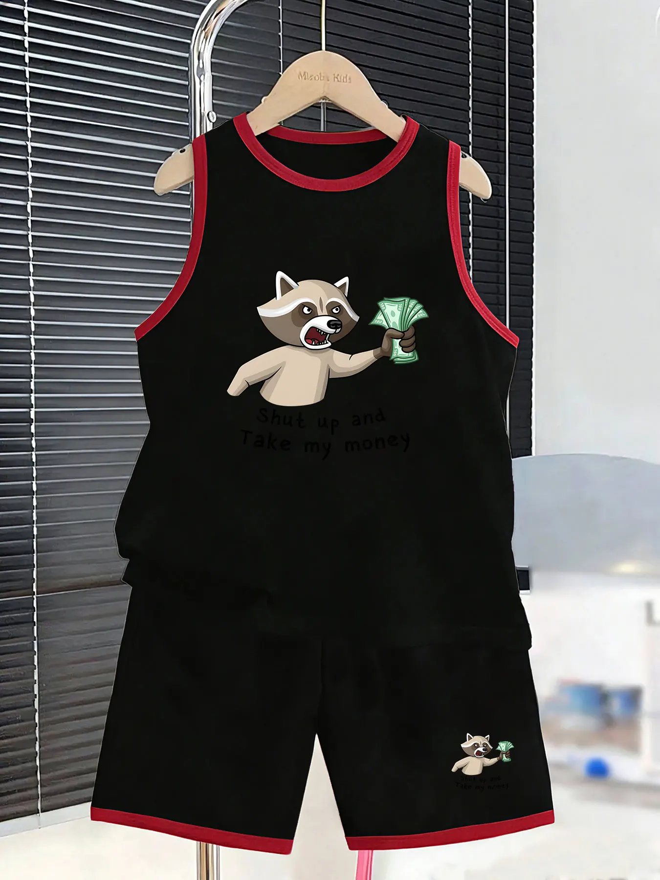 Boys' Fun Raccoon-style Vest and Shorts Two-piece Set, Creating a Vibrant Summer Outfit. Made of skin-friendly and breathable fa