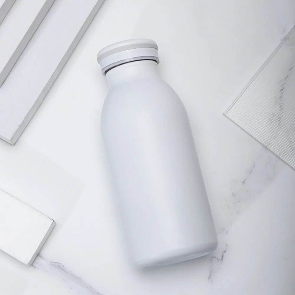 

Fashionable Stainless Steel Sports Water Bottle Straight Large Capacity Vacuum Insulated Cup Portable Insulated Coffee Mug