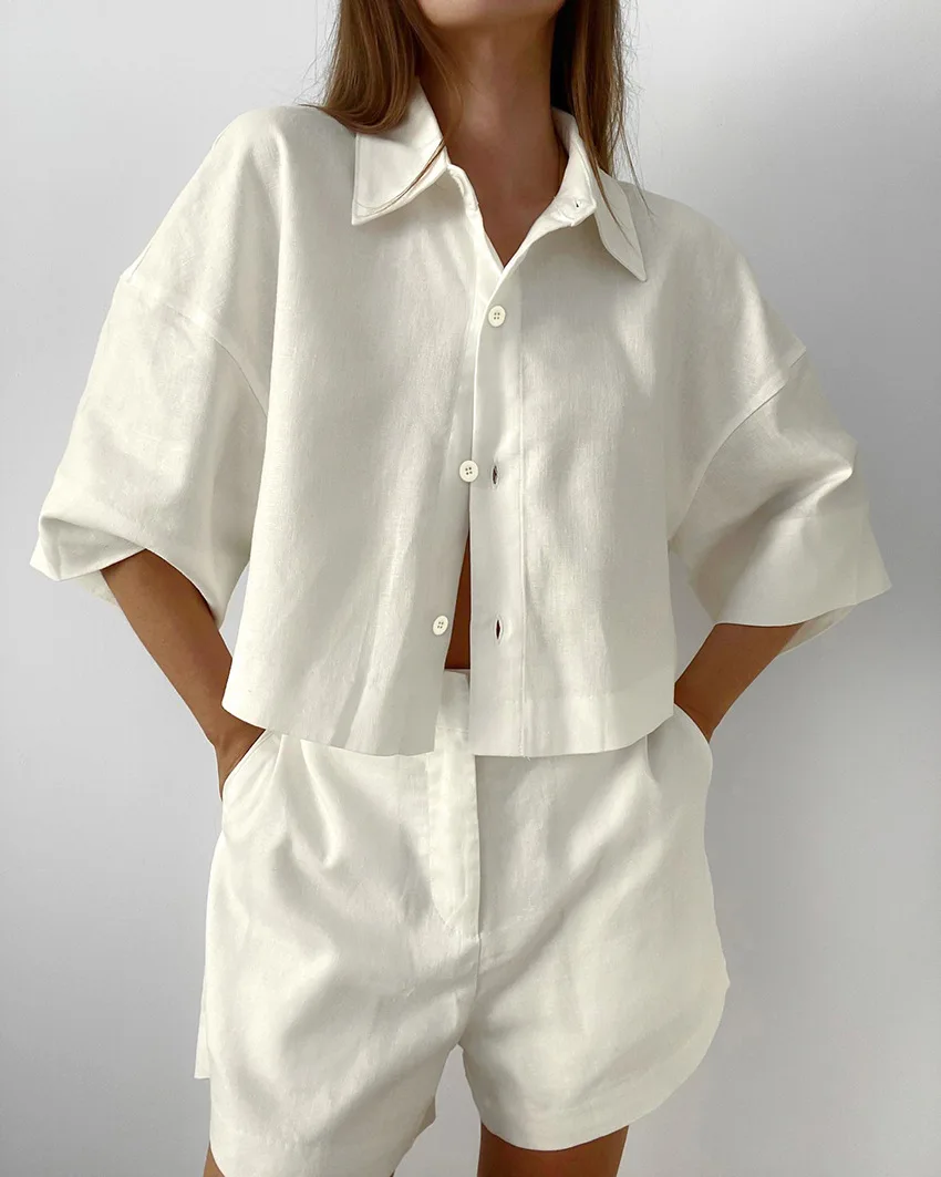 Modisches Hemd aus reiner Baumwolle, zweiteiliger Anzug, Sommer, neue Fünfviertel-Ärmel-Shirts + Shorts-Anzug, 2025, einreihige Damen-Top-Sets