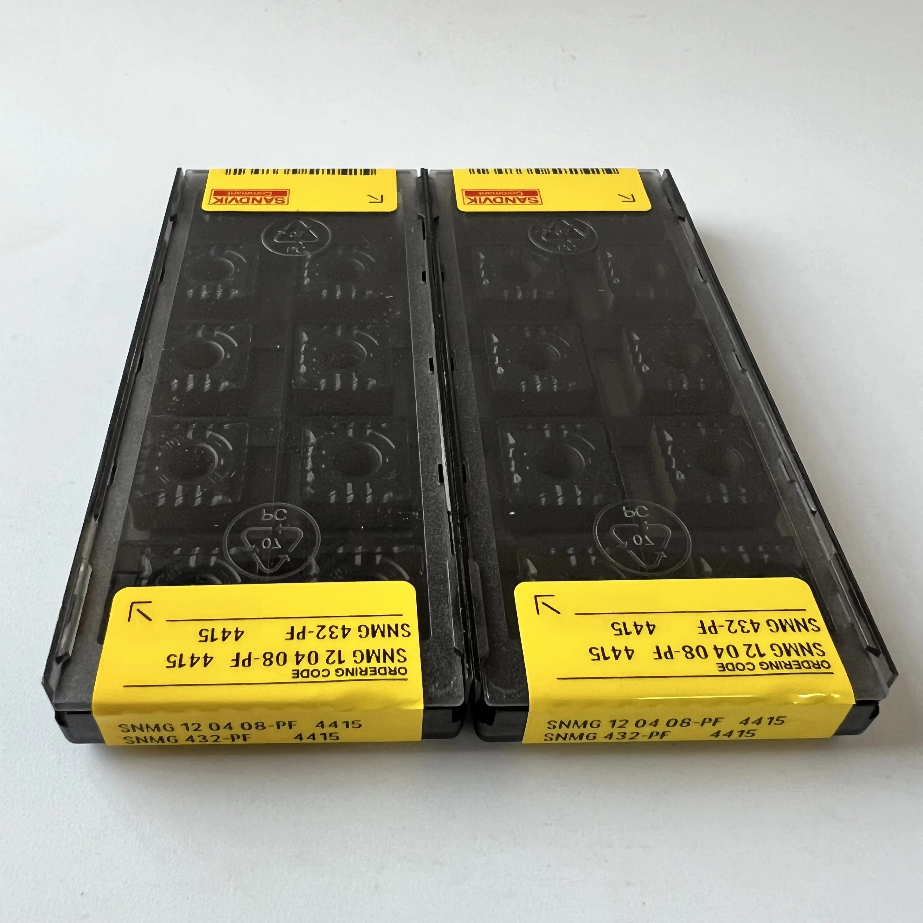 

SNMG120408-PF 4415 CNC TOOL