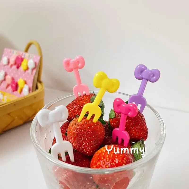 8/10Pcs Hello Kitty Sanrio Things Plastic Sandwich Sign Children Cute Fruit Fork Party Snack Forks Kawaii Festival Supplies