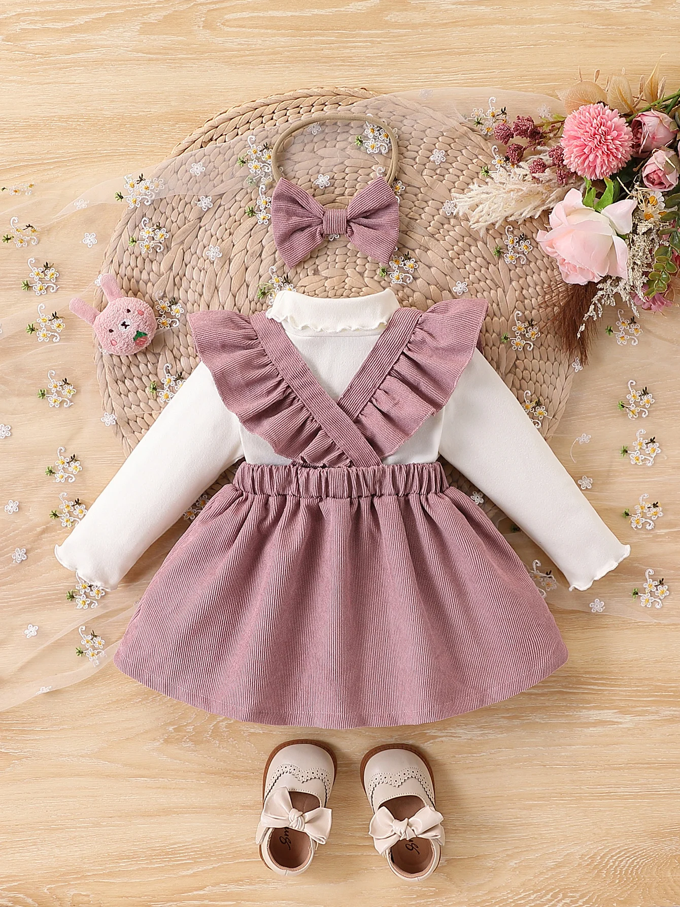 2-teiliges Set für Babys, Mädchen, Herbst/Winter, Stretch-Oberteil mit Rüschenkragen und Strickkleid mit Buchstabenstickerei und Blumenmuster – Detail 3