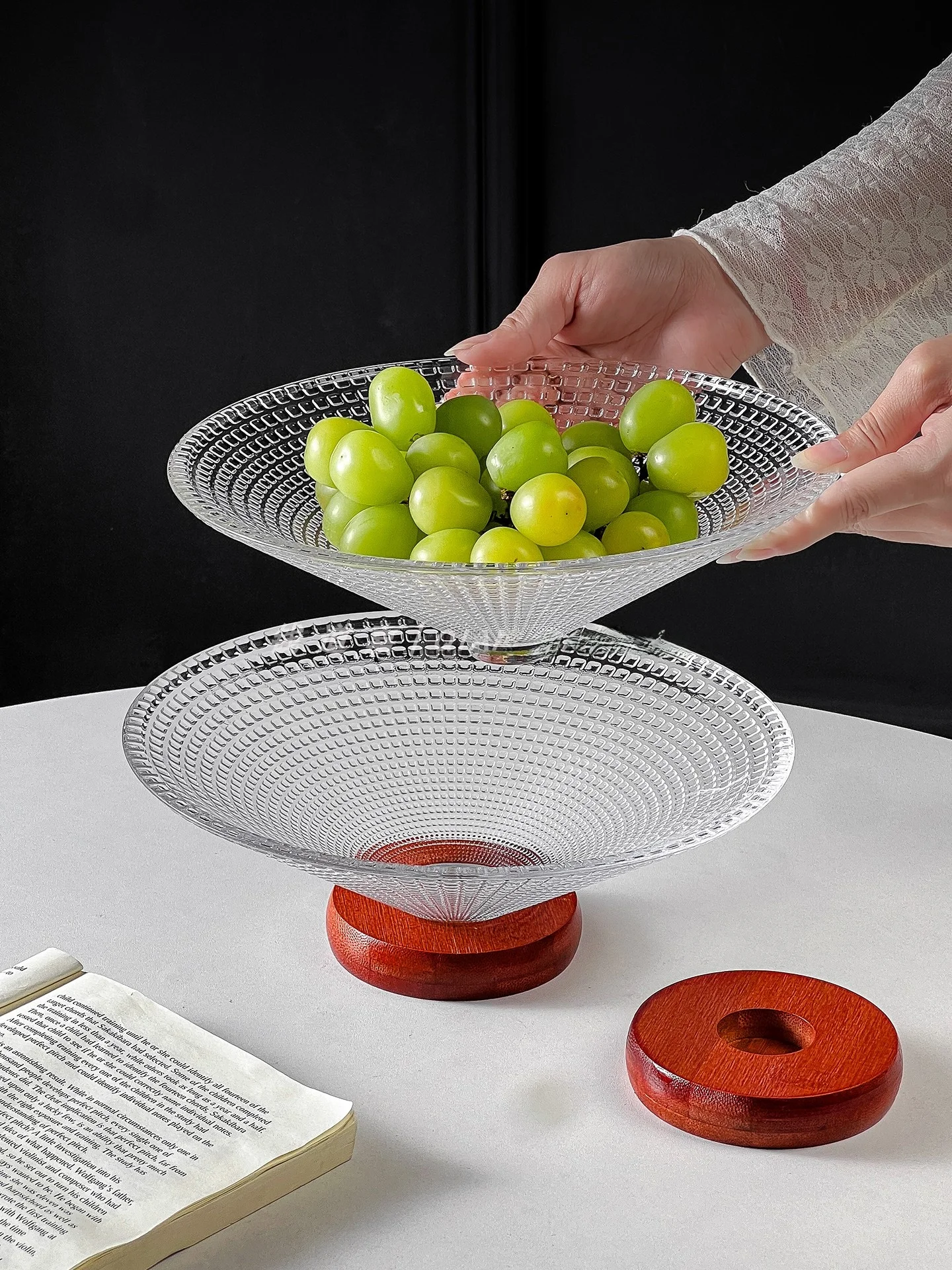 

Glass Fruit Tray Geometric Pattern Living Room Coffee Table Nuts Snas Display Plate Home Use Candy Plate
