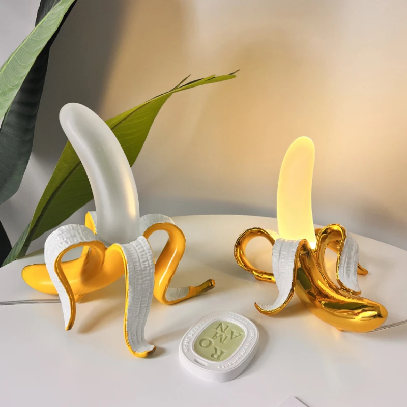 

Evil Banana Lamp Personalized Creative Bedroom Bedside Mid-Ancient Decoration Fruit Table Lamp